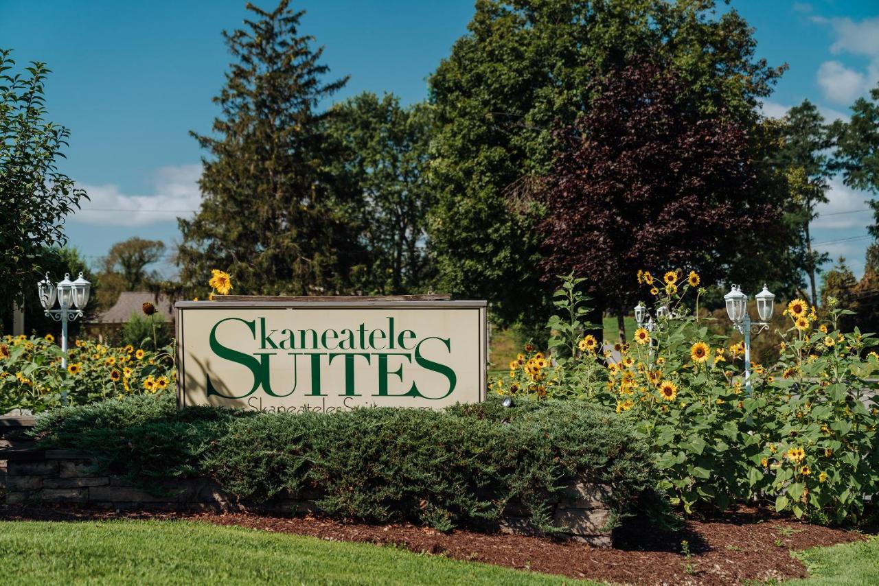 Skaneateles Suites Exterior photo